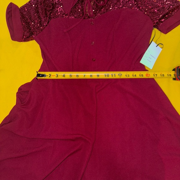 Holiday Unique Vintage Red Sequin Dress 1X - Picture 6 of 8